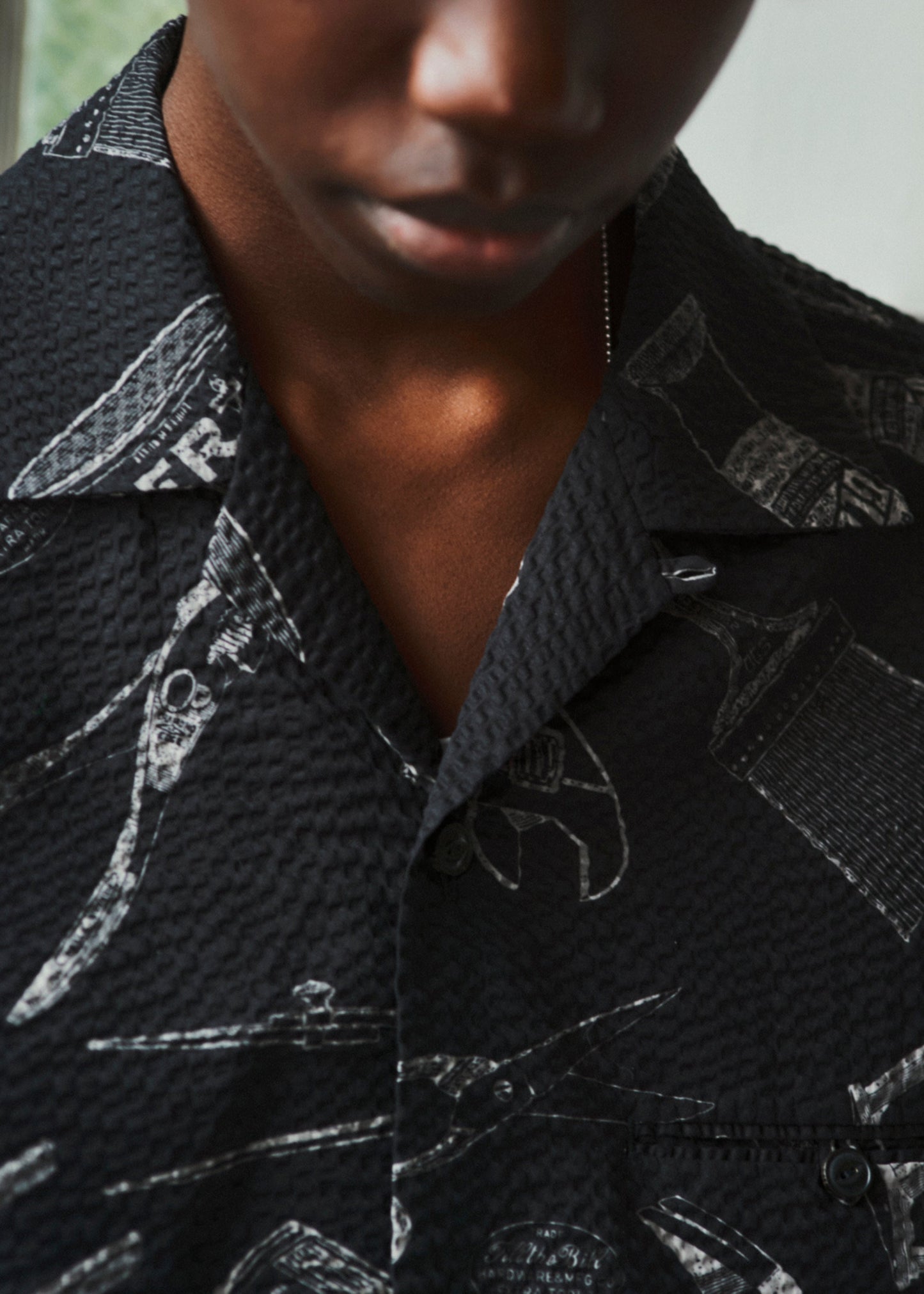 OPEN COLLAR TOOL SHIRT