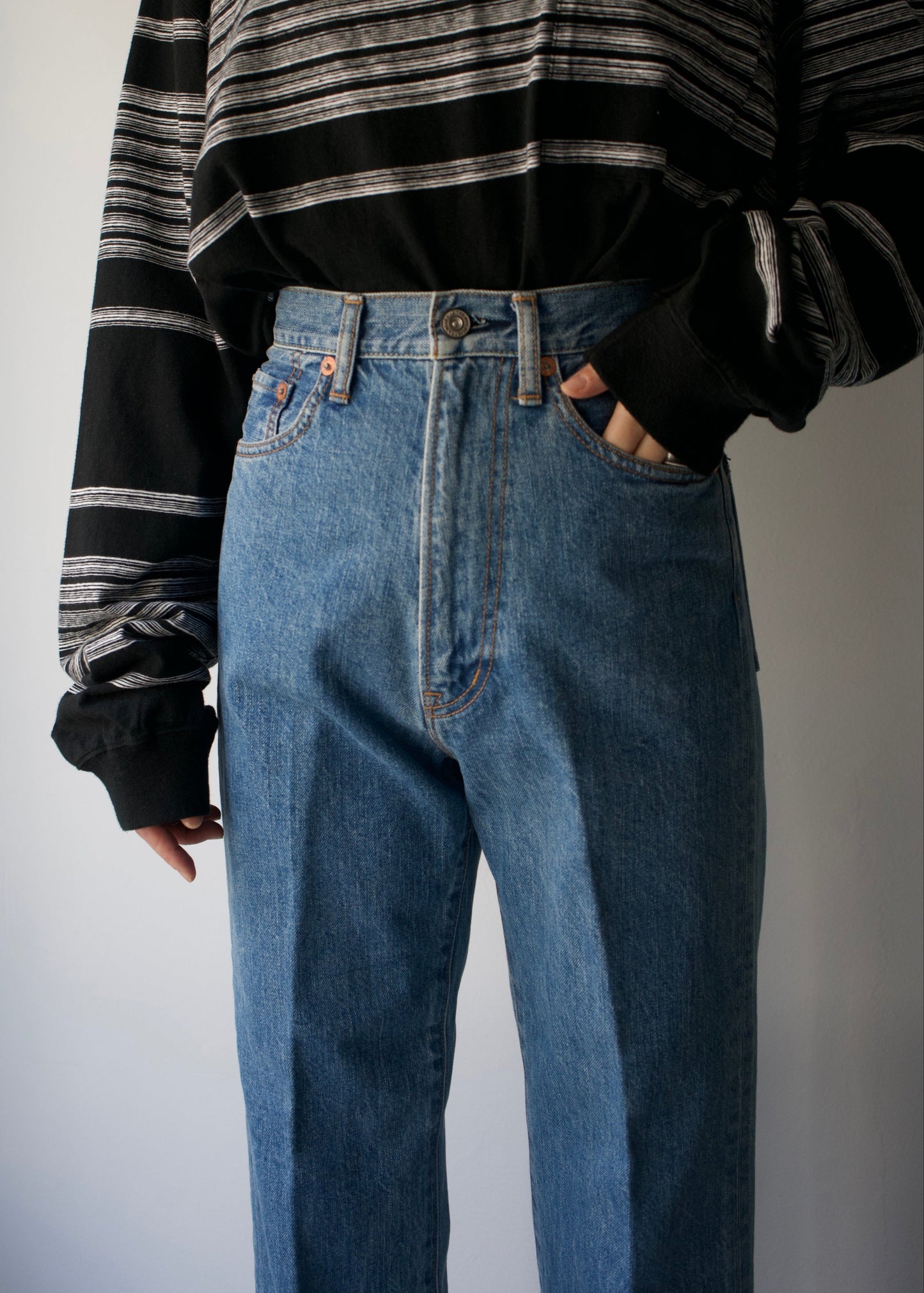 812 HIGH WAIST STRAGHT DENIM SLACKS