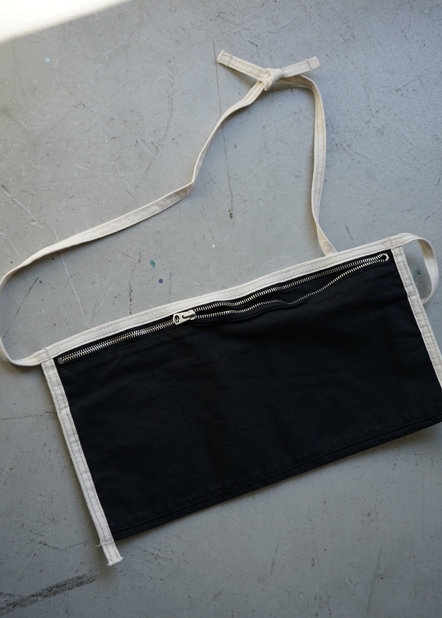 APRON BAG