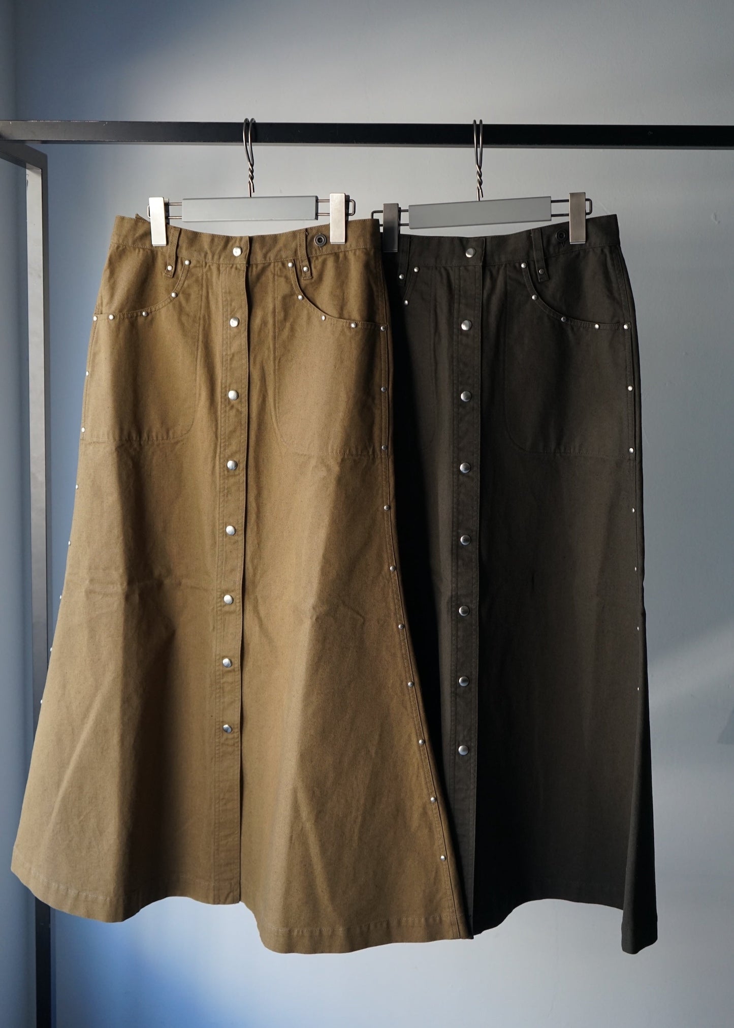 CANVAS STUDS SKIRT