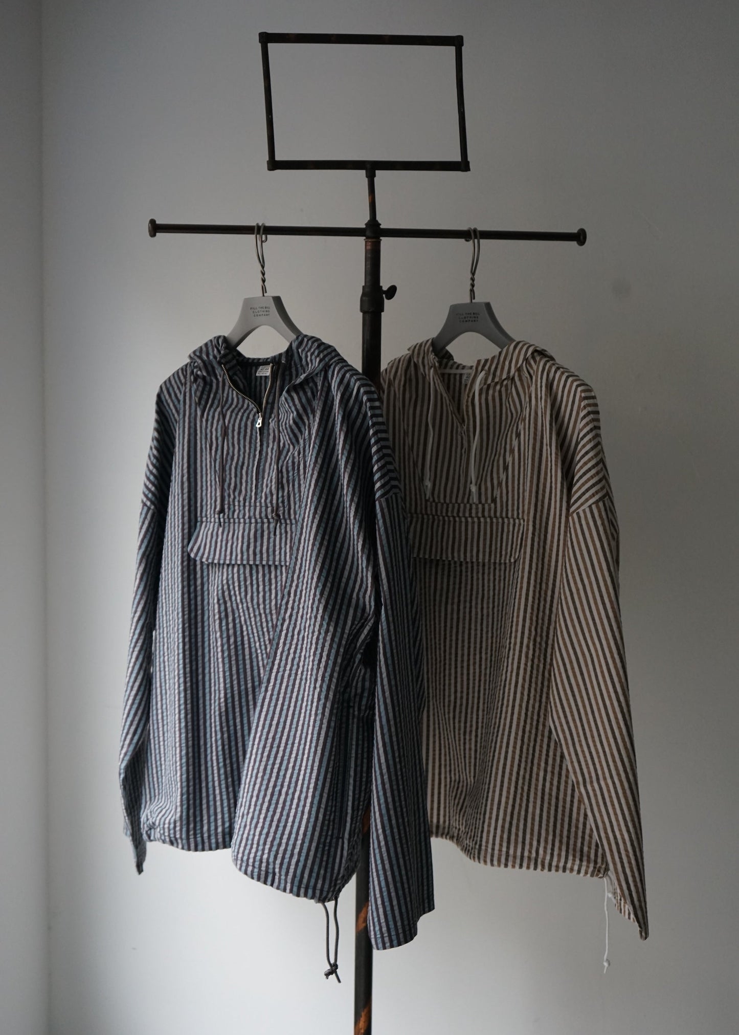 SEERSUCKER BEACH ANORAK