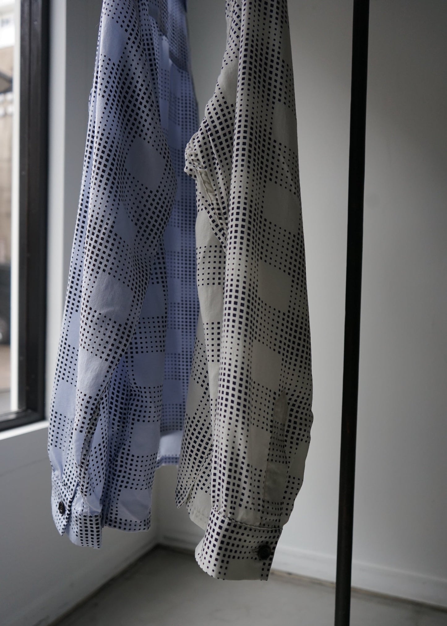 OPEN COLLAR CHECK SHIRT