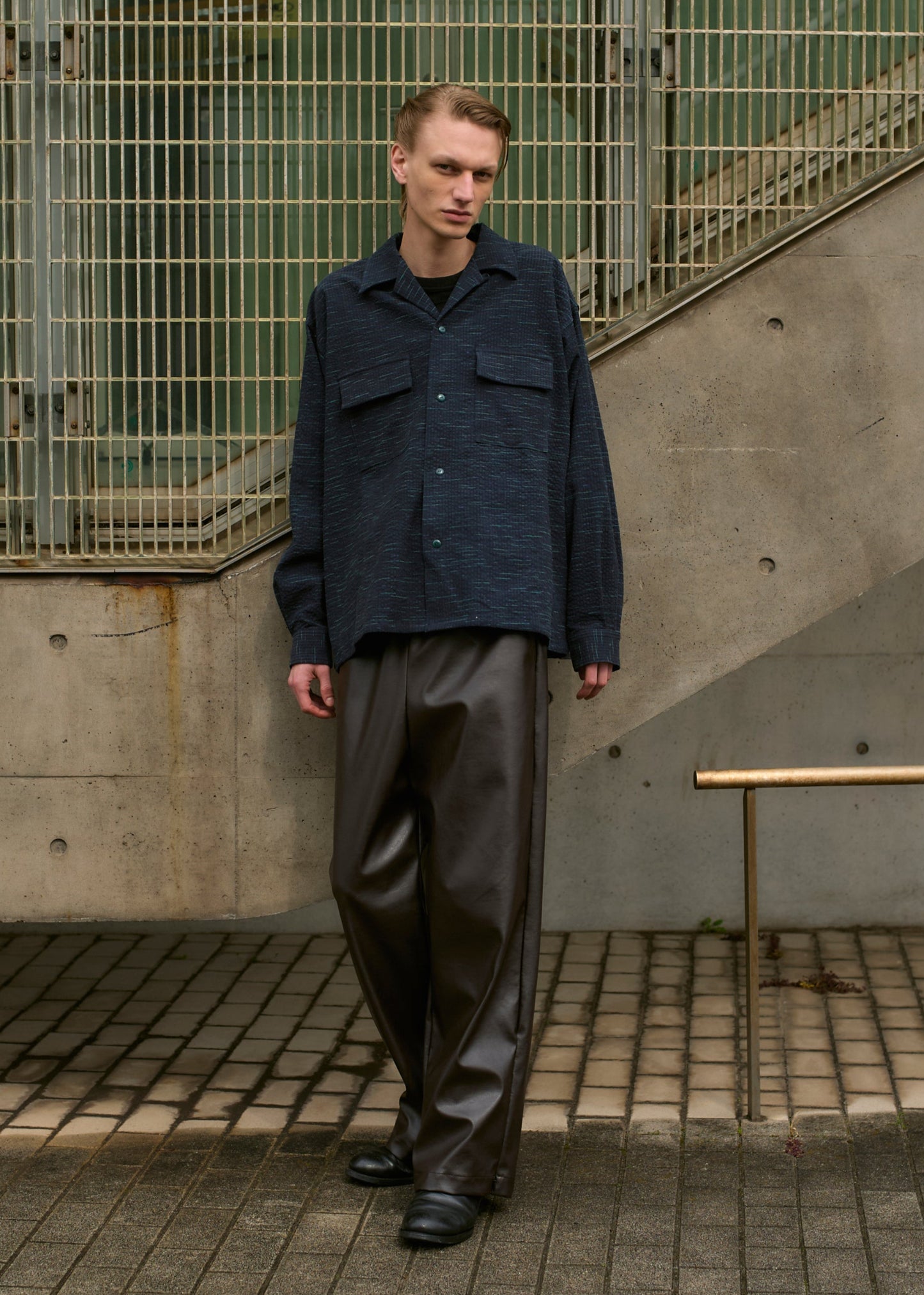 SQUARE POCKET OPEN COLLAR SHIRT