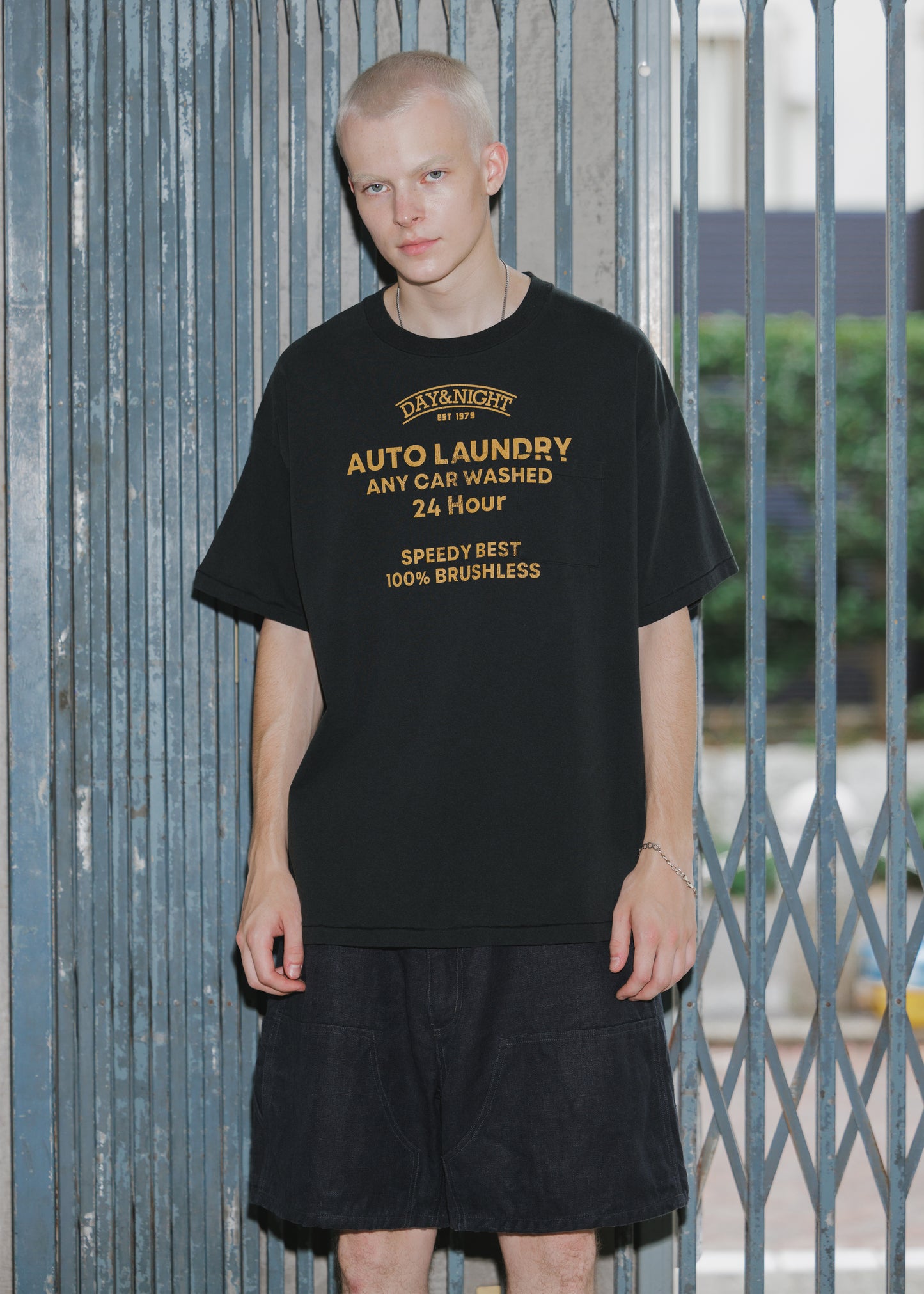 DAY&NIGHT TEE