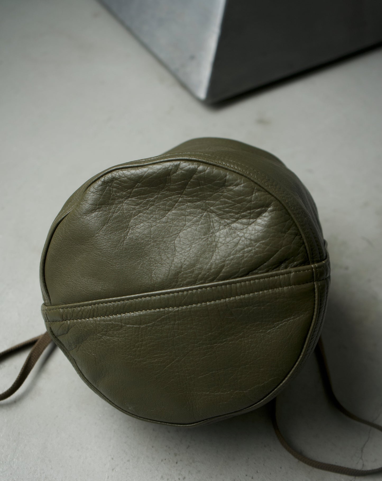 MILITARY LEATHER PURSE (OLIVE)