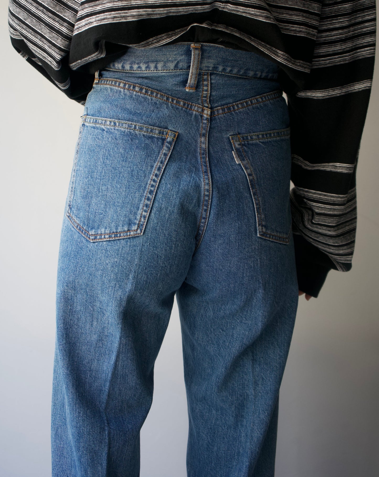 812 HIGH WAIST STRAGHT DENIM SLACKS