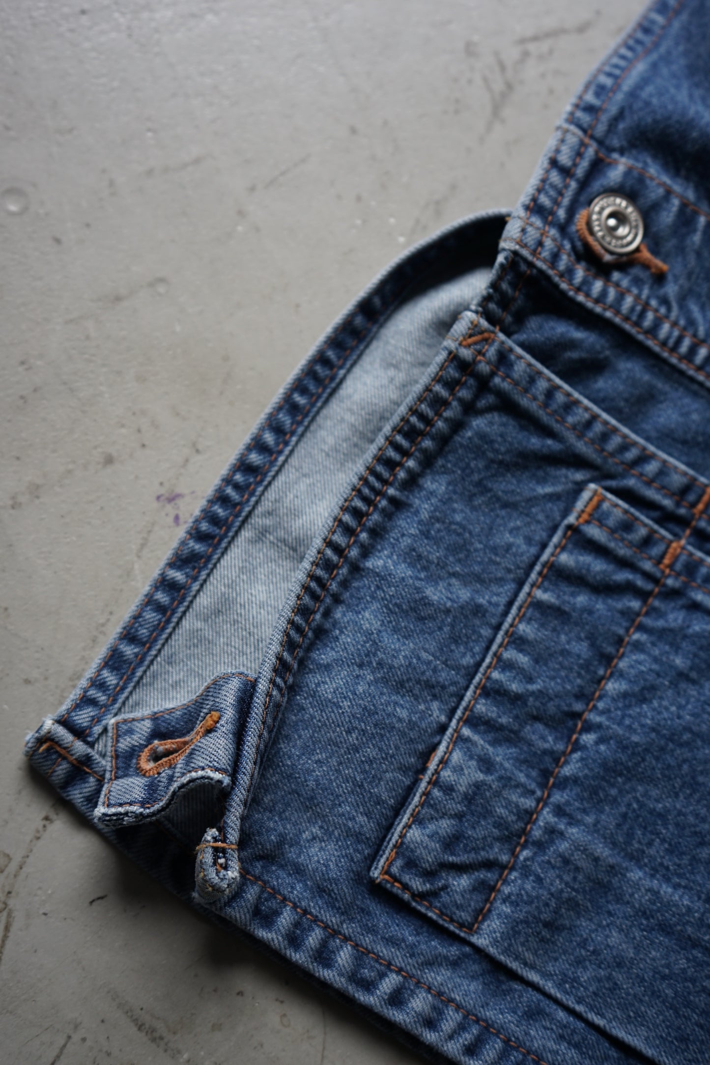 DENIM APRON VEST