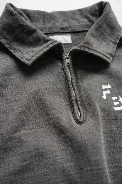HALF ZIP SWEAT SHIRT