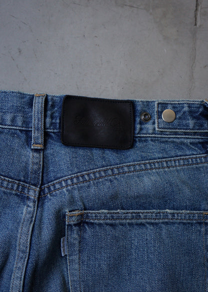 ADJUSTABLE WIDE JEANS